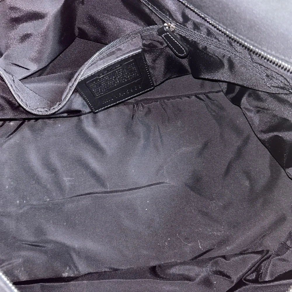 Coach - Picture 13 of 14